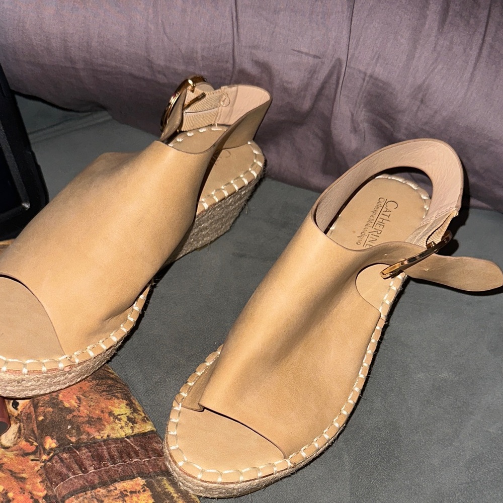 Catherine Malandrino Tan Espadrille Sandals